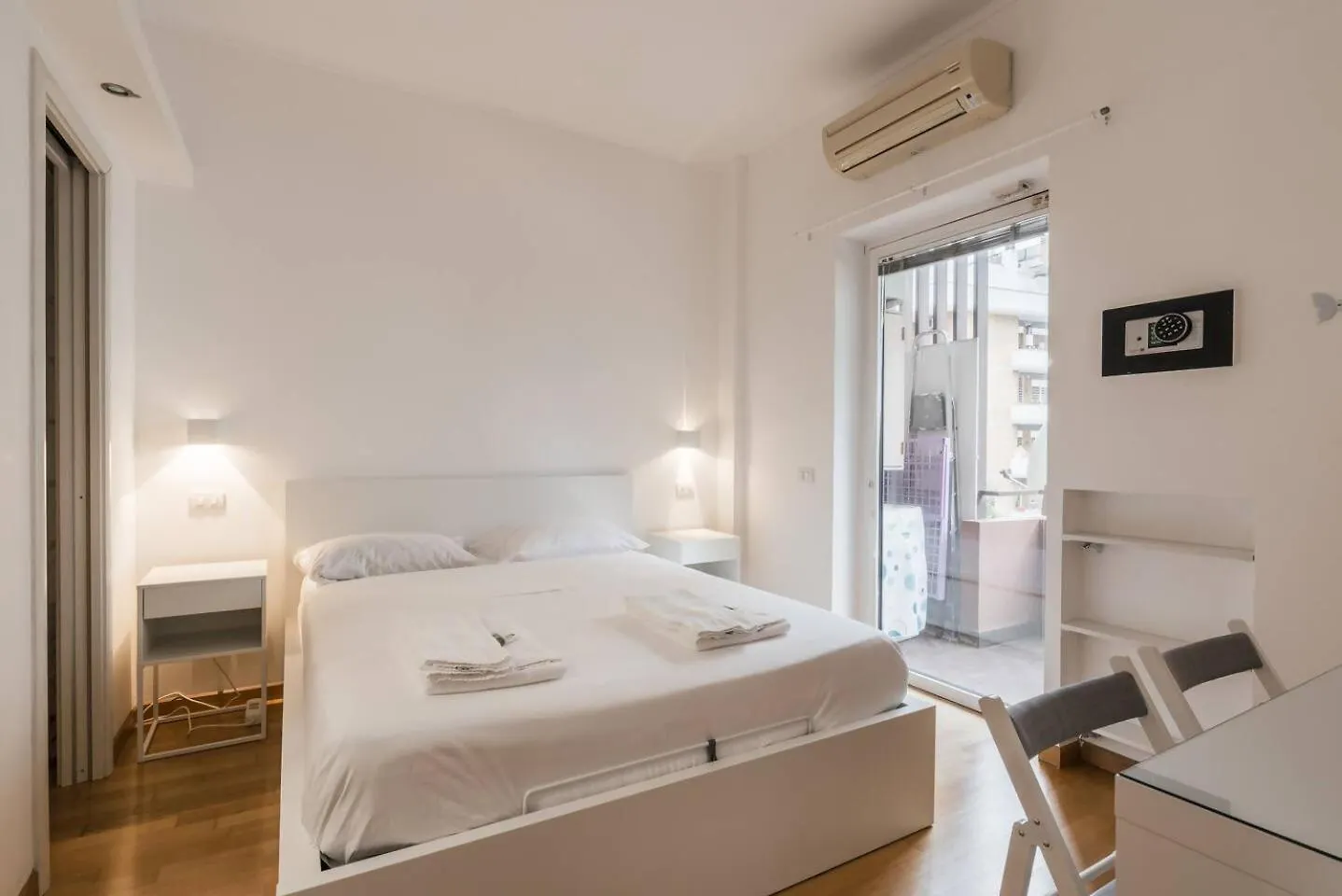 Raffaella Apartment Rome Italy